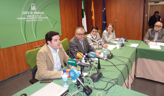 Imagen de la rueda de prensa celebrada hoy en la Delegación del Gobierno de la Junta de Andalucía en Huelva.