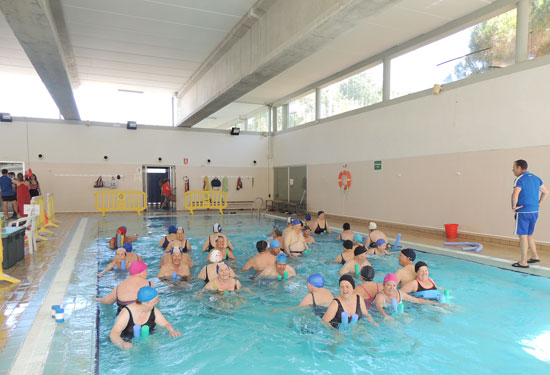 Imagen de una actividad de natación.