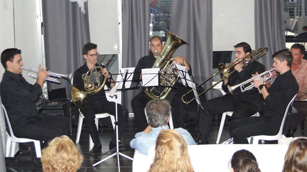 Actuación del Liceo de la Música de Moguer.