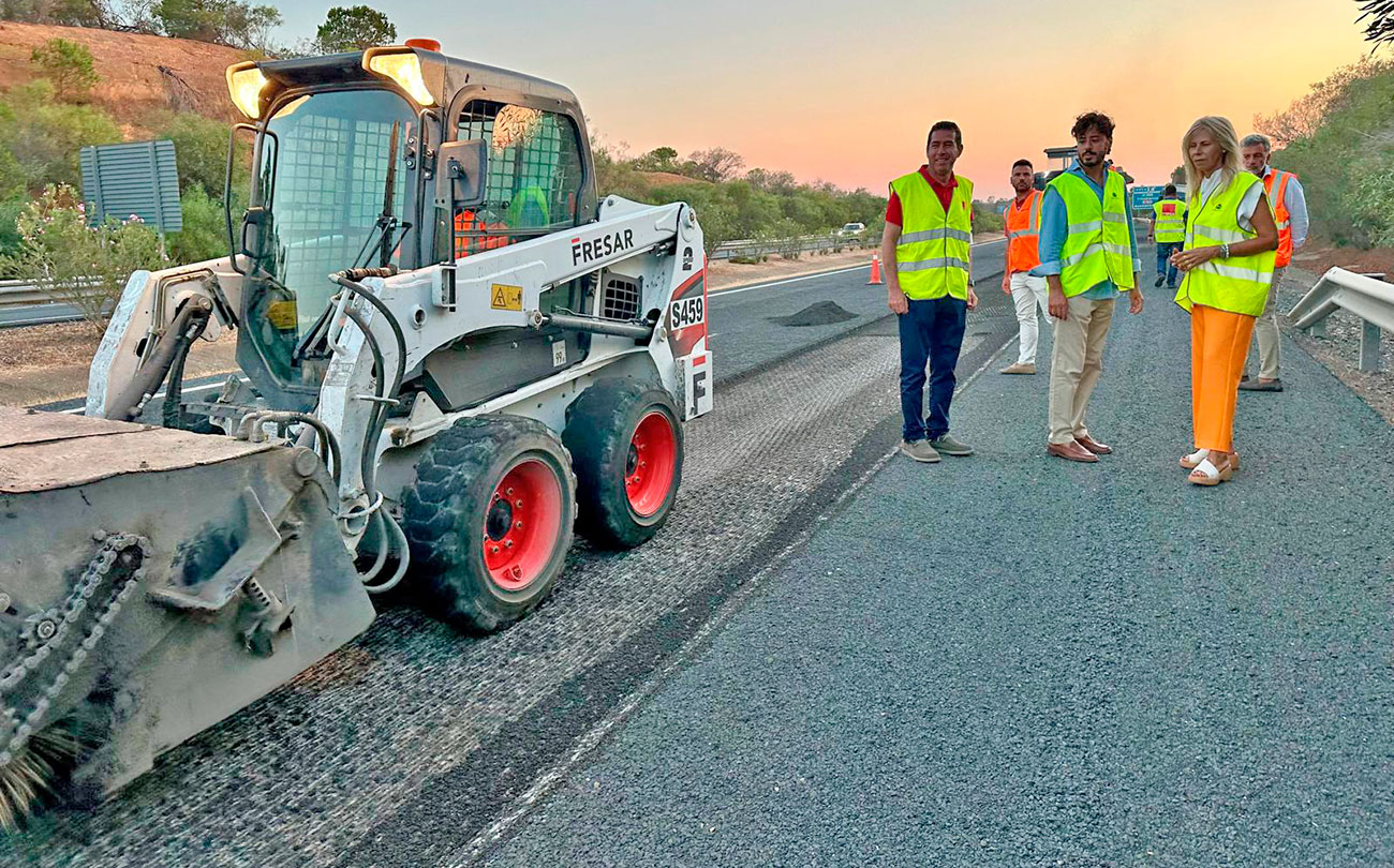 Las obras de mejora en el firme de la A-49 concluirán en los próximos días